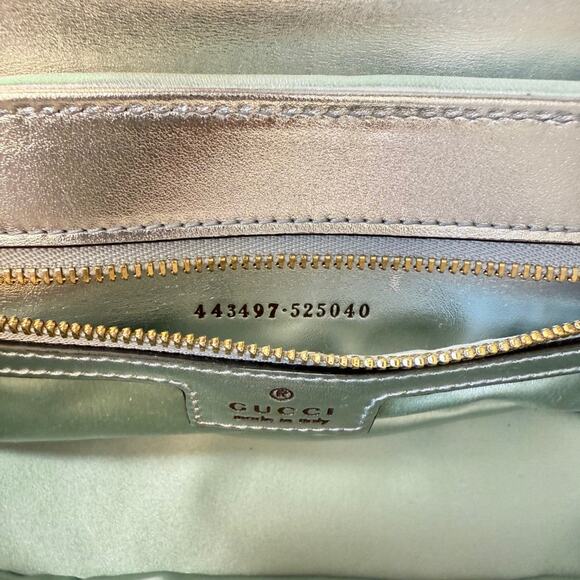 Gucci Iridescent Chevron Matelasse Small GG Marmont Shoulder Iridescent Green - Picture 10 of 10